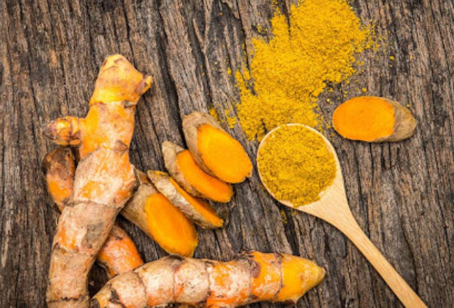 chiết xuất nghệ chiết xuất tinh chất nghệ - thành phần quan trọng trong công thức gia công muối tắm nghệ dưỡng sáng da của IFREE được người kinh doanh mỹ phẩm đặt hàng nhiều