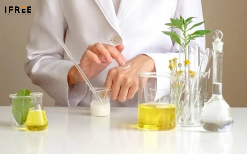 Nên hay không mua công thức mỹ phẩm độc quyền - Cách tạo lợi thế kinh doanh 8 công thức mỹ phẩm độc quyền