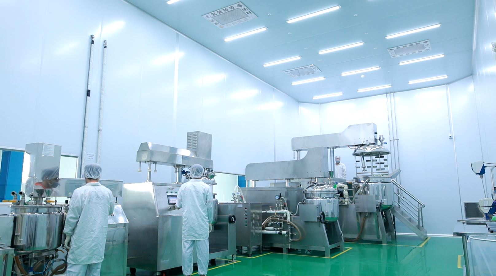 Quy trình sản xuất mặt nạ Meling Mask đầu tiên ở Việt Nam 8 Quy trình sản xuất mặt nạ Meling Mask