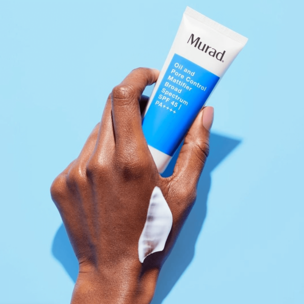 Chỉ số SPF và PA trên kem chống nắng là gì? Bật mí các chỉ số trên kem chống nắng có thể bạn chưa biết 21 chi so broad spectrum 600x601 1