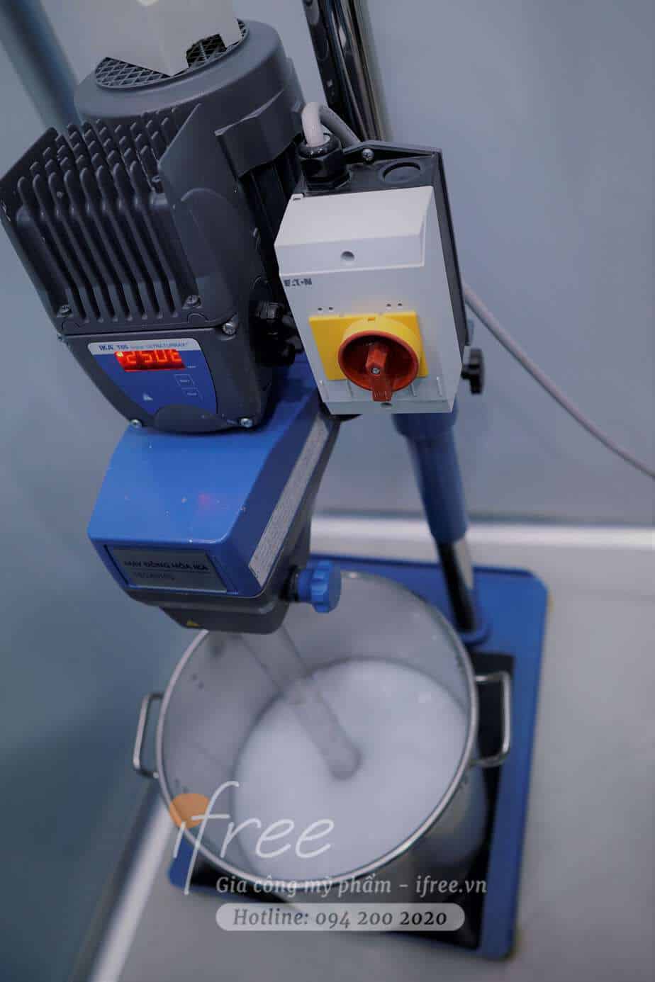 gia công mỹ phẩm- sản xuất bán thành phẩm