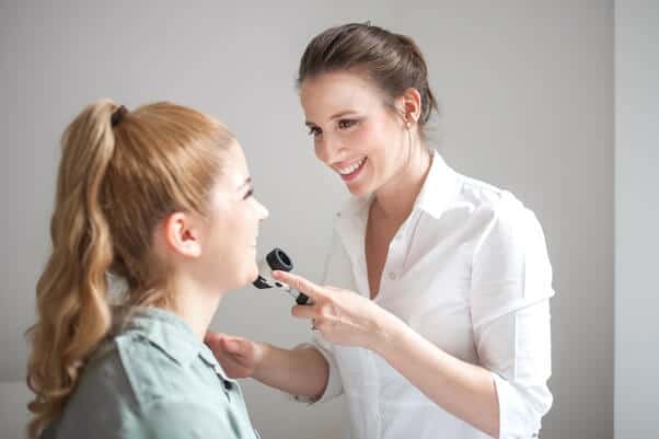 Nguyên nhân và phương pháp điều trị các loại mụn 43 Khám bác sĩ da liễu