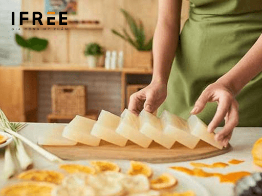 8+ công thức làm xà phòng đơn giản, tiết kiệm ngay tại nhà 13 Quy trình làm xà phòng handmade