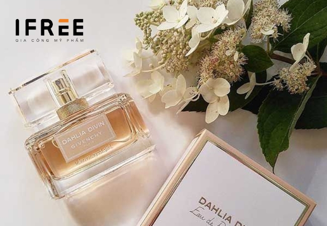 Công thức nước hoa Givenchy - Chân dung "nàng thơ" hương sắc 13 Công thức nước hoa Givenchy