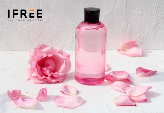 tự làm nước tẩy trang thiên nhiên