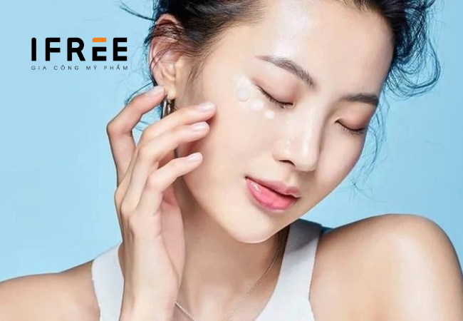 kem duong sang da mat