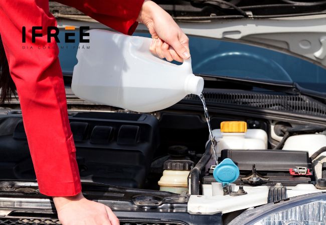 Nước rửa kính ô tô là gì? Những điều tài xế cần lưu ý về nước rửa kính ô tô 9 Nước rửa kính ô tô là gì? Những điều tài xế cần lưu ý về nước rửa kính ô tô