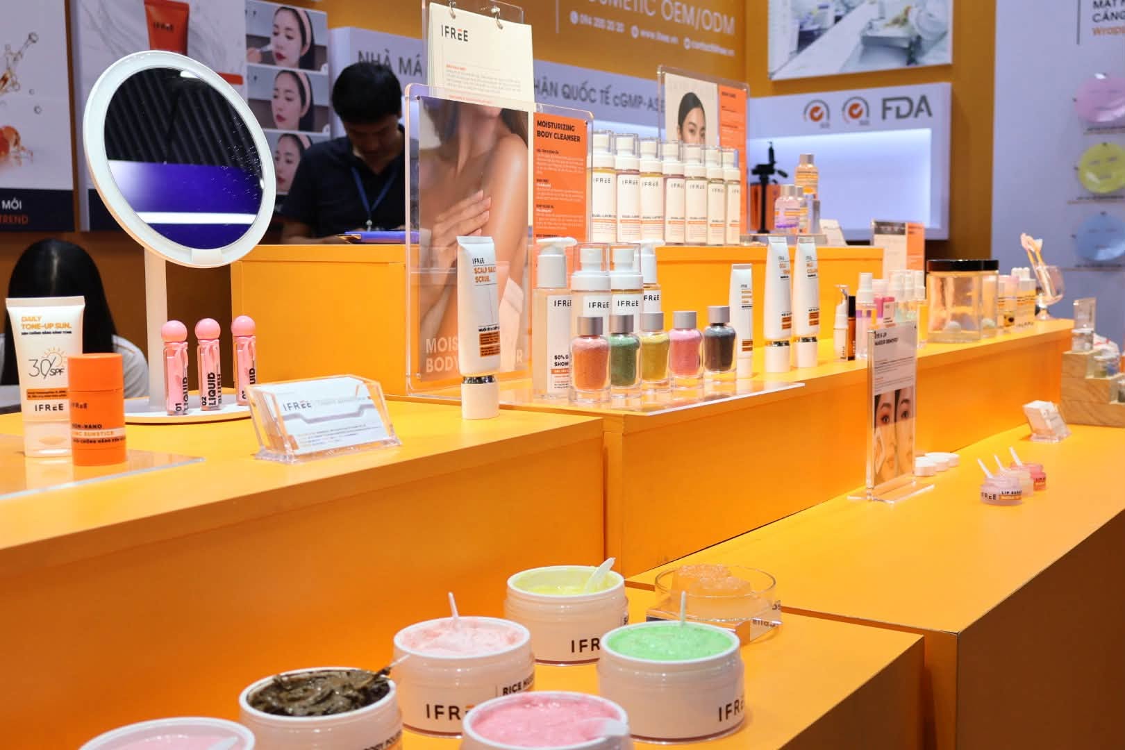 IFREE khép lại hành trình tại VietBeauty x Cosmobeauté Vietnam x Beautycare Plus 2026 với nhiều kết nối và cơ hội hợp tác mới 7 VietBeauty x Cosmobeauté Vietnam x Beautycare Plus 2026
